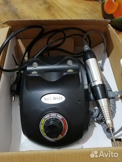 Аппарат для маникюра и педикюра