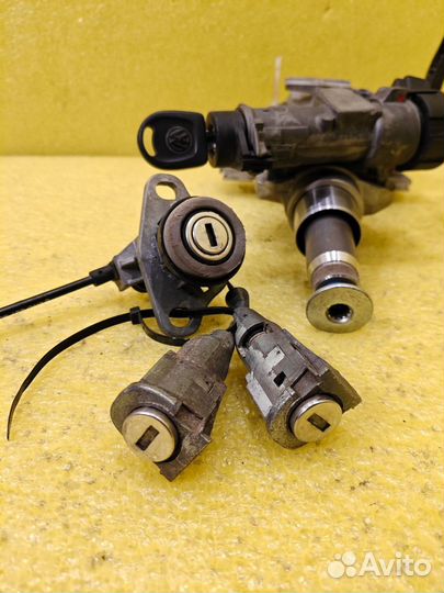 Polo V комплект замок зажигания,личинка,ключ