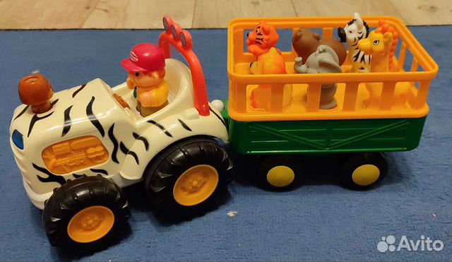 Детский трактор с прицепом