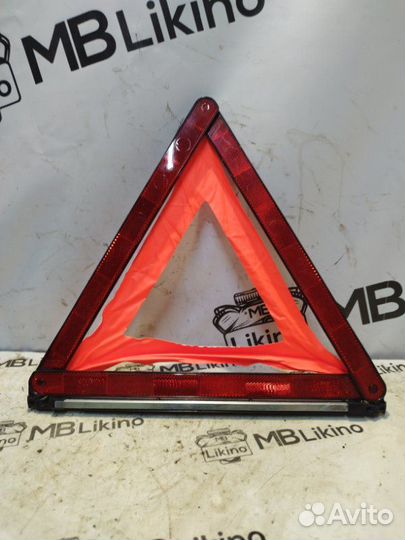 Знак аварийной остановки Mercedes W221 Rest