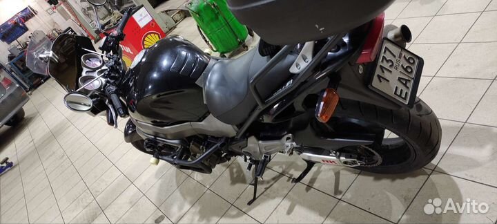 Honda Х11 (CB1100SF)