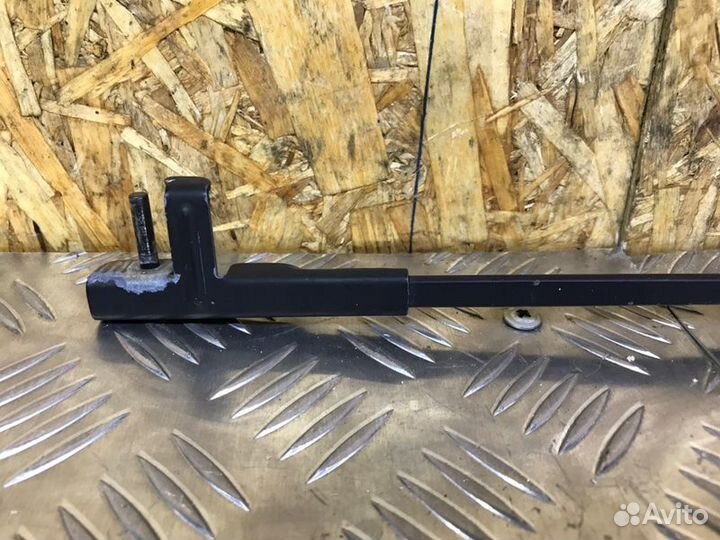 Поводок стеклоочистителя передний левый Opel Astra