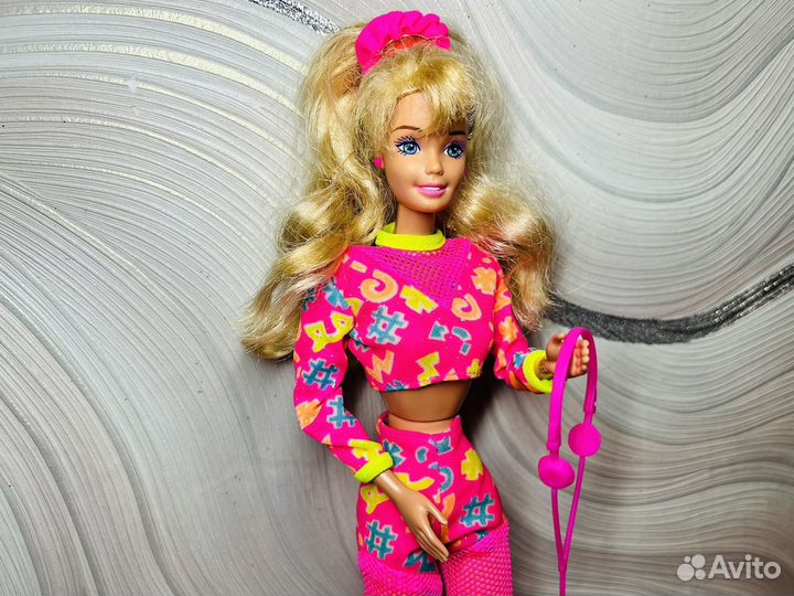 Кукла барби тренер