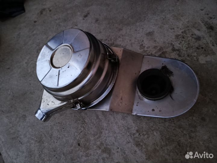 Корпус с воздушным фильтром газ 24 хром Б/У