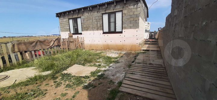 Дом 42 м² на участке 2,5 сот.