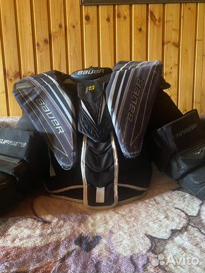 Хоккейные шорты и нагрудник bauer