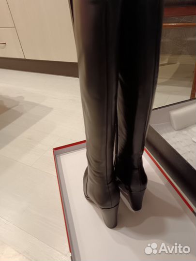 Сапоги женские 38 размер