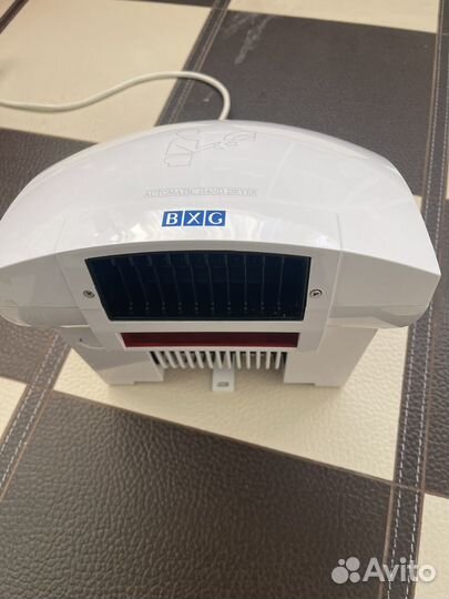 Электросушитель для рук