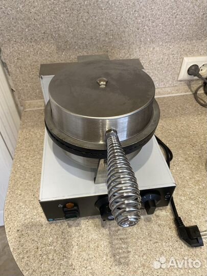 Вафельница