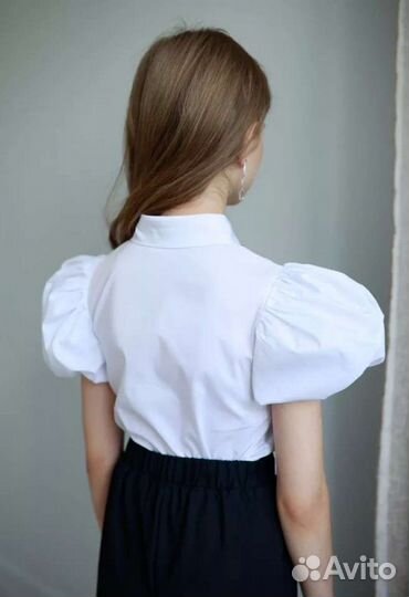 Новая школьная блузка рубашка с жабо 1-2,3класс