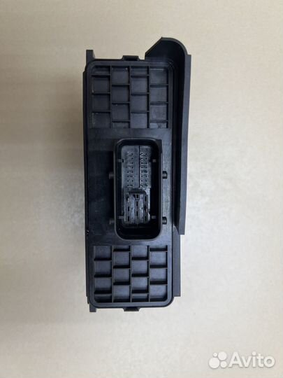 Блок управления бортовой сети Audi A6C6 4F0907280А