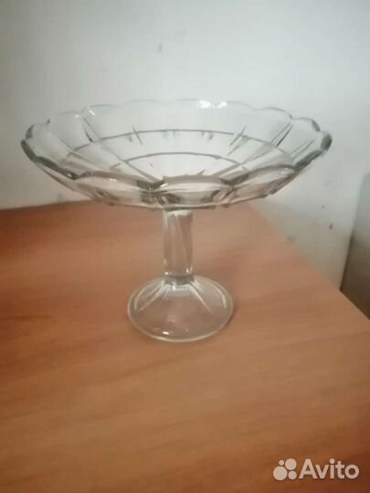 Ваза для фруктов цветное стекло