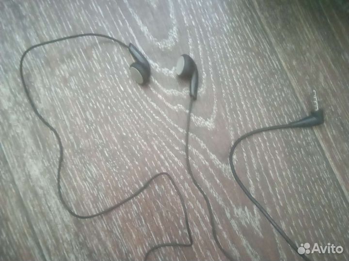 Проводные наушники sony