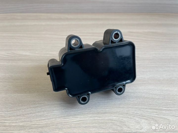 Катушка зажигания Renault Logan