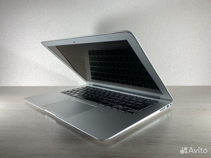 MacBook Air 13 на i5/SSD с гарантией