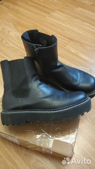 Ботинки для девочки