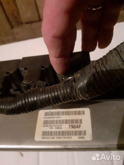 Бортовой компьютер для волги двигатель крайслер