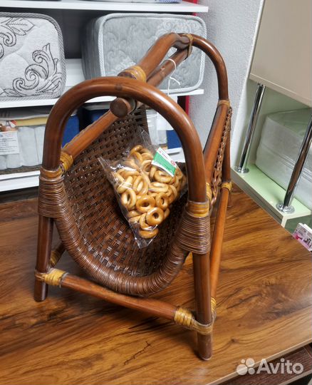 Газетница-подставка Андреа из натурального ротанга