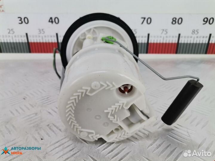 Насос топливный Dacia Sandero 2 2015 172021904R