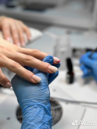 Мастер маникюра и педикюра