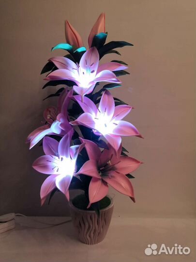 Ростовые цветы светильники