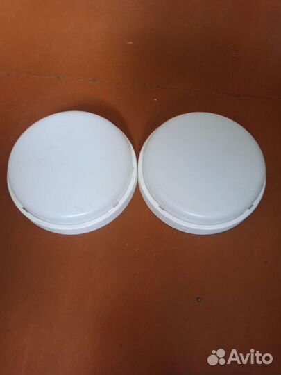 Светильник светодиодный настенно-потолочный