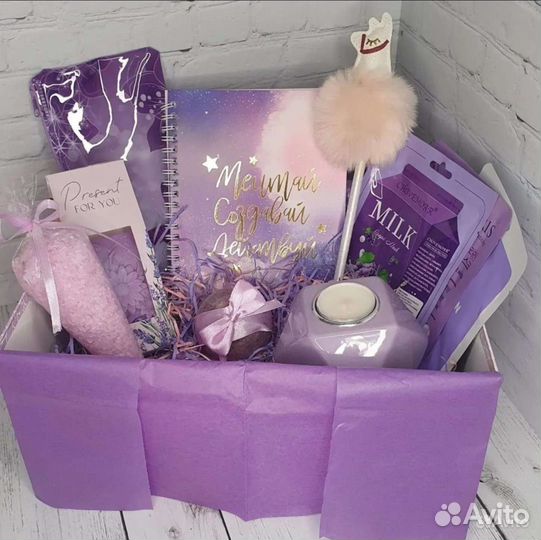 Подарок для девушки (подарочный бокс)