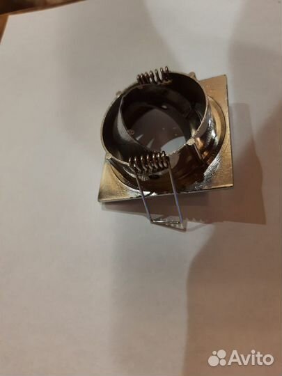 Светильник потолочный точечный