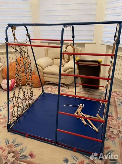 Детский спортивный комплекс