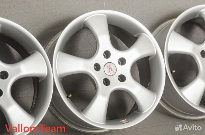 Лот UP29378515 Фирменные 17-е диски 1000 miglia