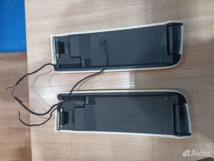 Подлокотник Audi a8