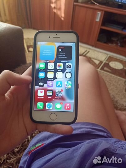 iPhone 6S, 32 ГБ