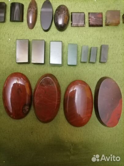 Кабашоны, камни натуральные +янтарь +кораллы