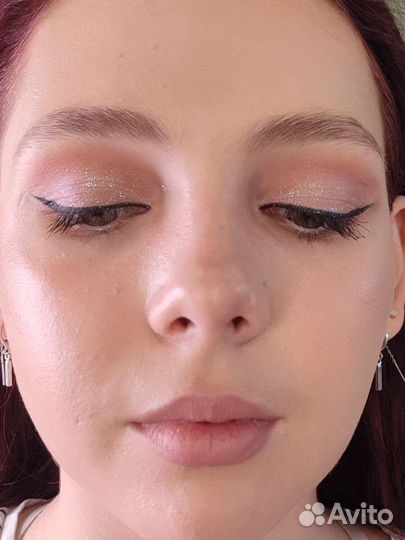 Мастер бровист