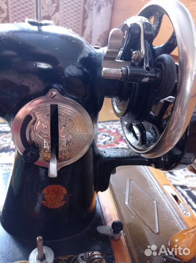 Швейная машинка