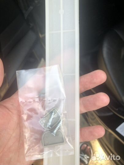 Футляр для очков в авто