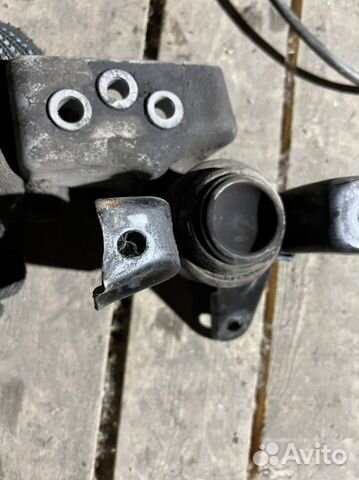 Опора подушка двигателя Lifan Solano