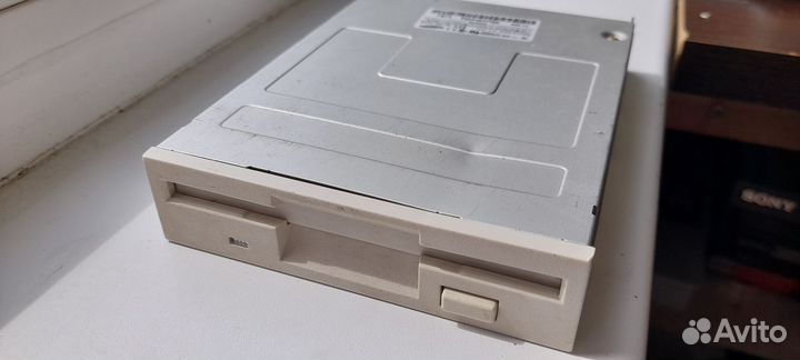 Флоппи дисковод