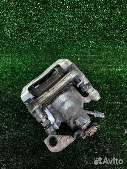 Б/У суппорт тормозной В хорошем состоянии