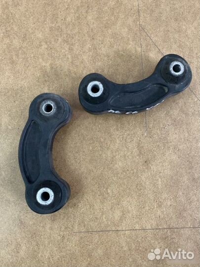 Стойки стабилизатора передние Audi A6 С6 2.4