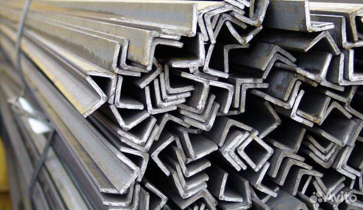 Уголок металлический