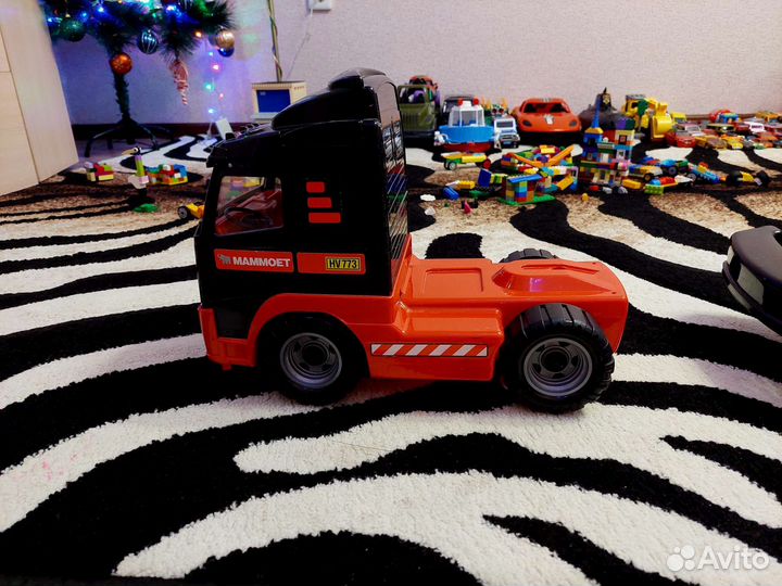 Автомобиль трейлер Полесье + трактор погрузчик