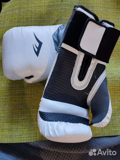 Боксерские перчатки everlast рго style elite