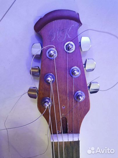 Электроакустическая гитара