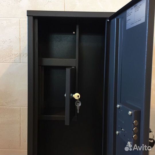 Оружейный сейф Чирок 1320