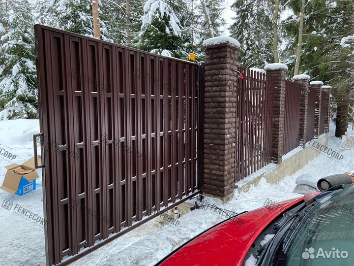 Откатные ворота из штакетника для участка