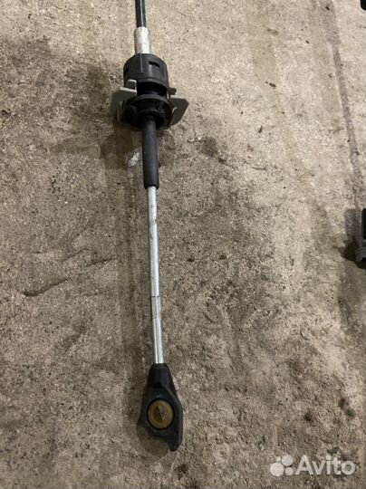 Трос АКПП Kia Ceed 1