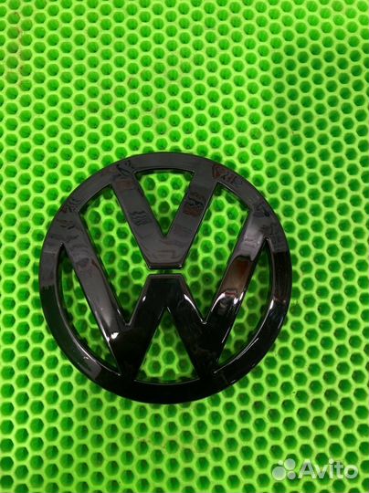 Эмблема багажника Volkswagen Touareg 7L6 7L7 7LA