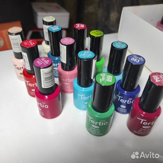 Лак для ногтей 84 шт