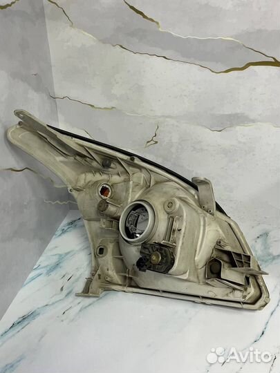 Фара левая Prado 120